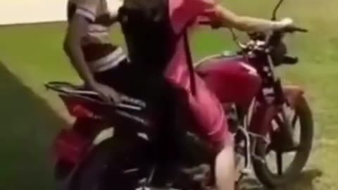 new funny videos bike 🤣🤣🤣#shorts video