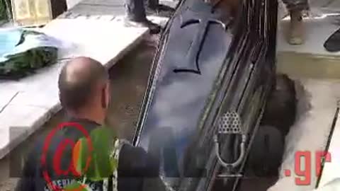 Κηδεία Γεννηματα