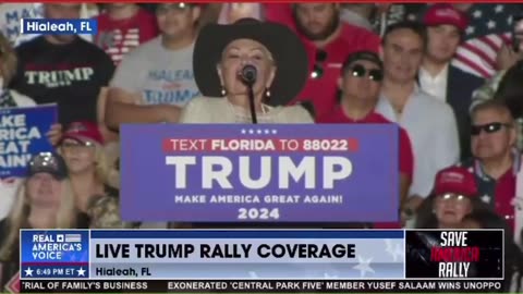 Roseanne Barr rockin Trump Rally. Pt 1
