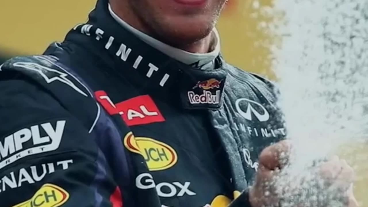 🏁🏆 21-Year-Old Vettel's Unforgettable F1 Win at Monza! #F1 #Vettel #Monza