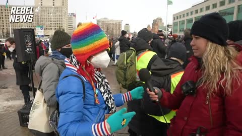 Reporter harassed for ask Questions to counter protestors in Ottawa for Freedom Convoy