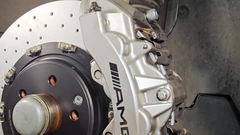 Big Brake Kit Upgrade - Project 13 - Mercedes Benz CLS55 AMG / E55 AMG pt7