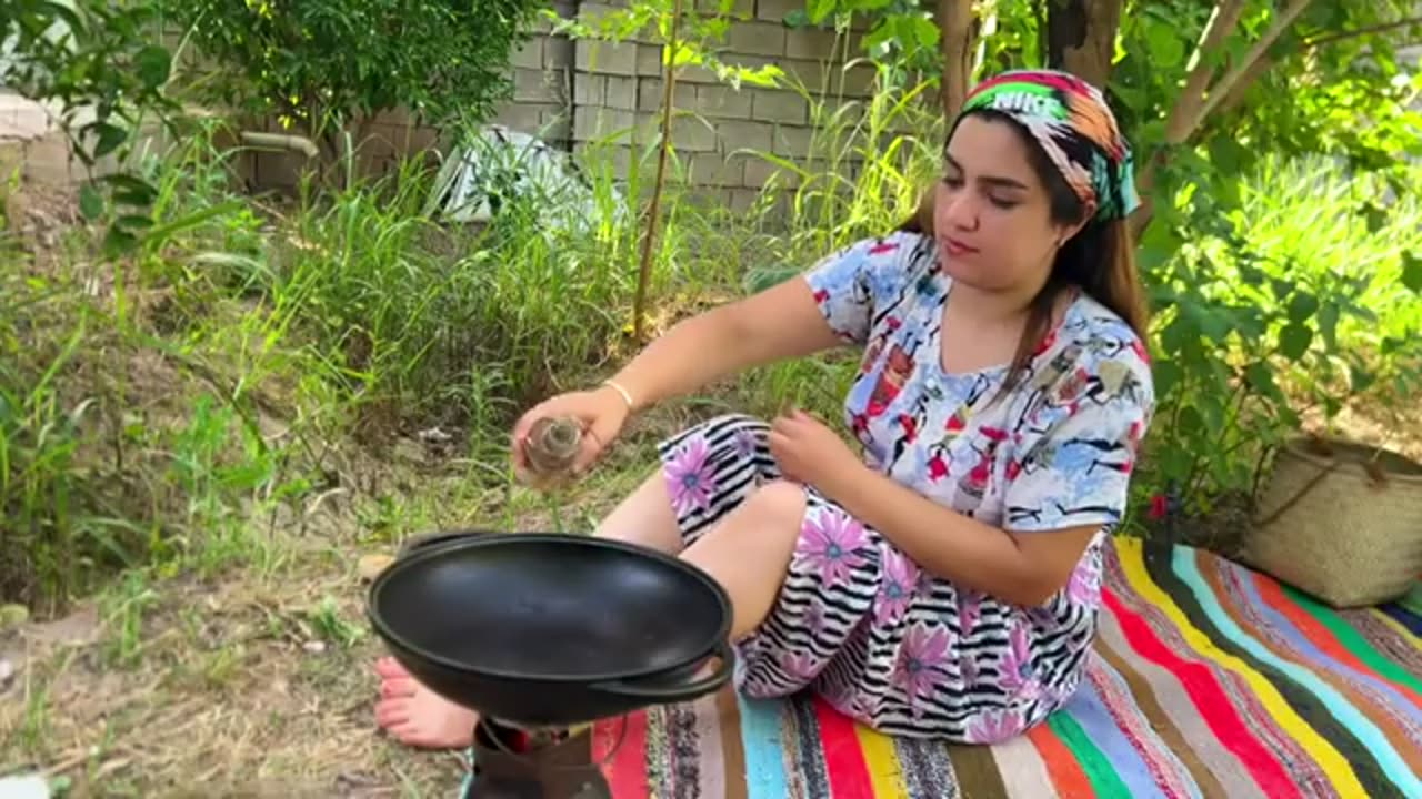 Turkish rice dumplings with fresh lamb meat