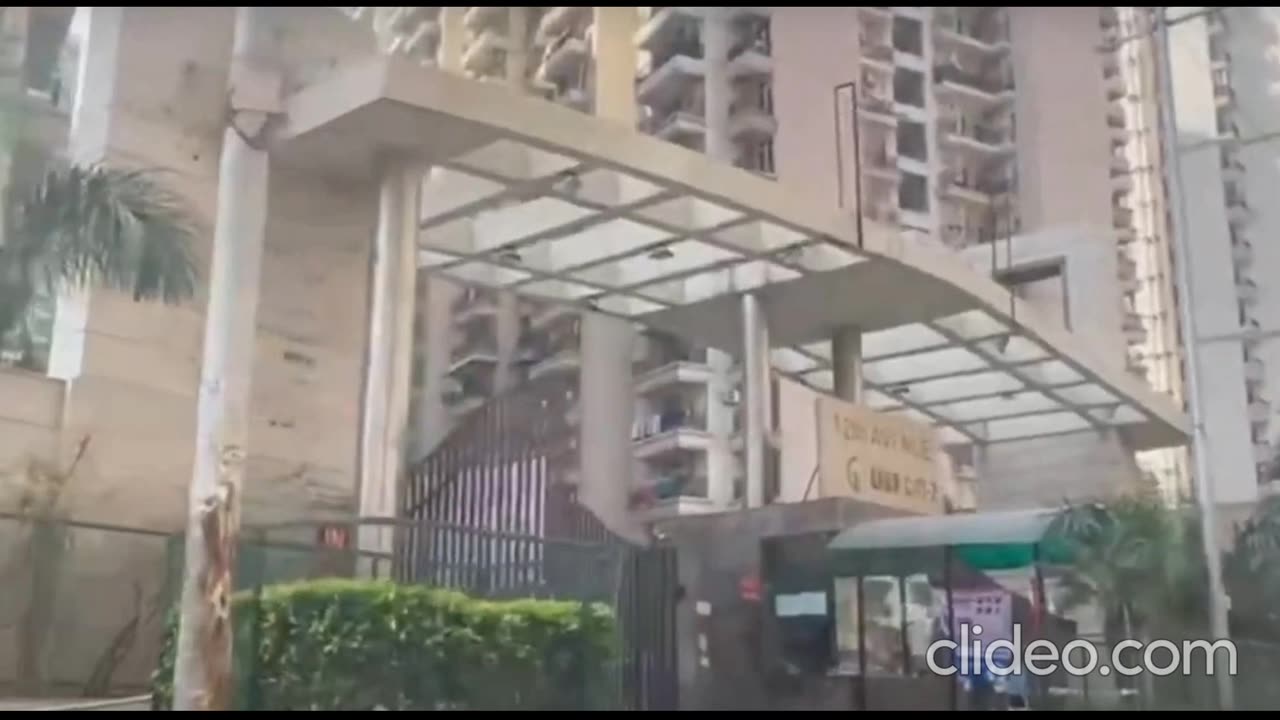 Gaur City 5th Avenue Home Apartments Greater Noida West