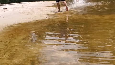 River frisbee