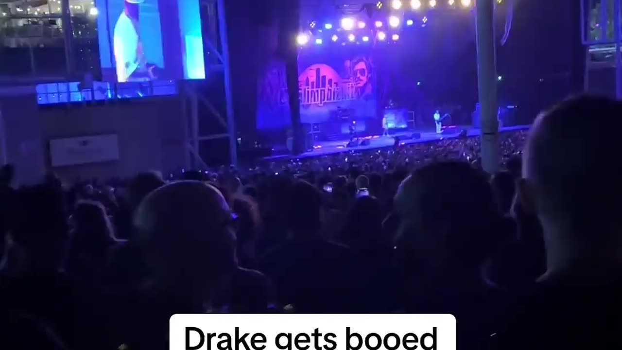 Damn Drake Gets Booed At A Limp Bizkit Concert At The Budweiser