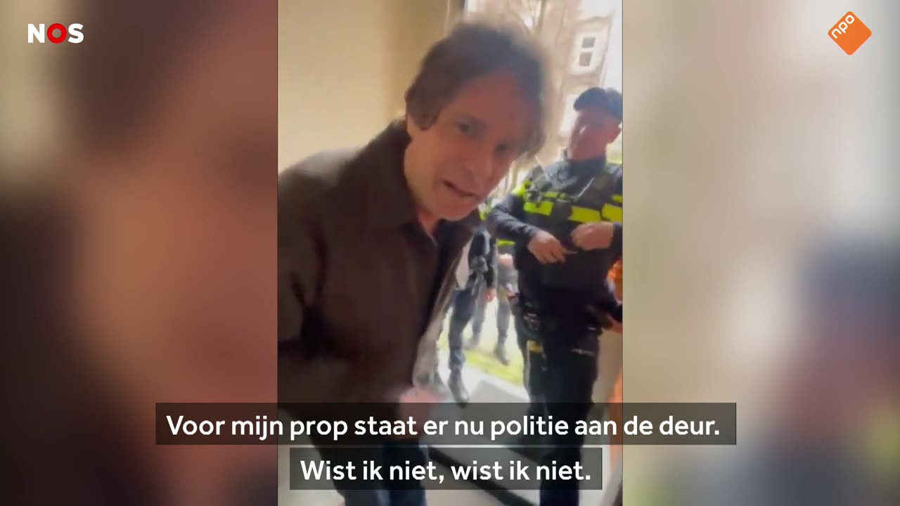 Politie neemt pistool in beslag bij cabaretier Hans Teeuwen