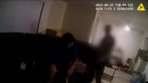 Video shows Las Vegas woman stabbing police officer before being shot