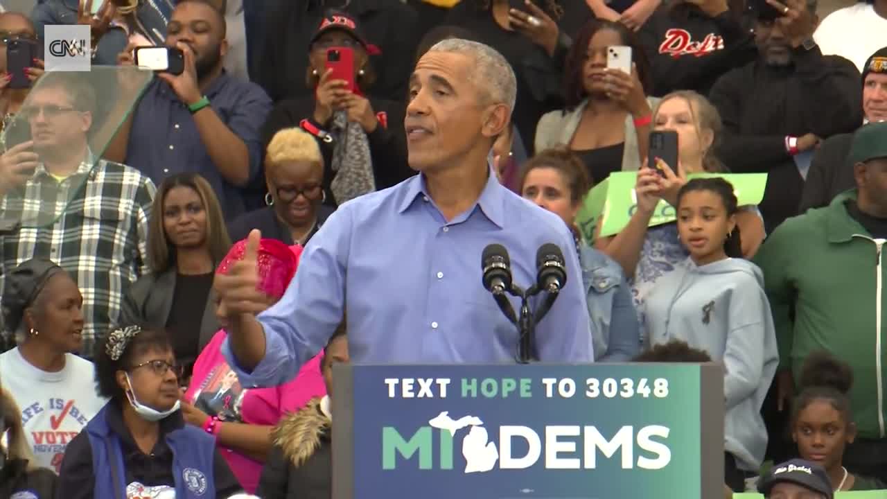 See Obama's response when heckler interrupts his speech