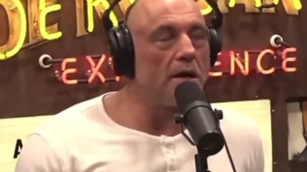 Joe Rogan 'The fluoride thing is wild. The fact that people aren't up in arms about it is crazy'.