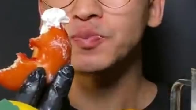 Ring donut ASMR mukbang