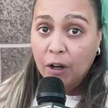 We’re voting for Kamala Harris because Eminem told us so… 🤦🏻‍♂️