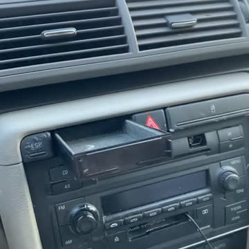 MY LIFE IS BROKE 😂