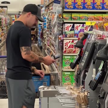 THIS MAN WAS RUDE TO THE WALMART EMPLOYEE Find him!