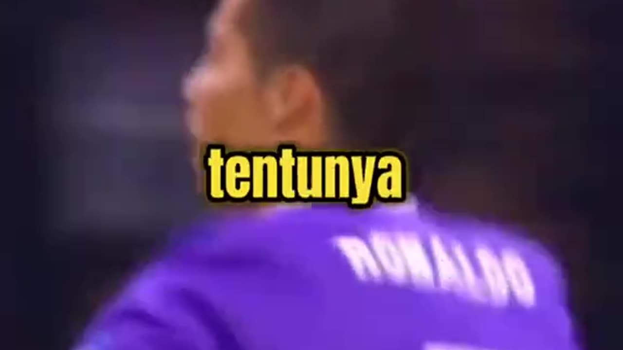 3 pemain sepak bola kelas dunia goal dan hattrick terbanyak