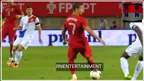 Ronaldo the mastar of genius #Ronaldo footbal tricks #Ronaldo sence of field