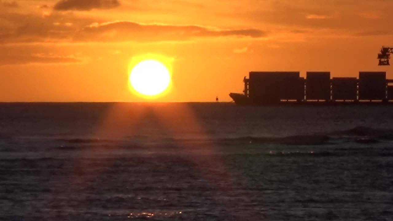 Honolulu, HI — Kewalo Basin Park - Sunset