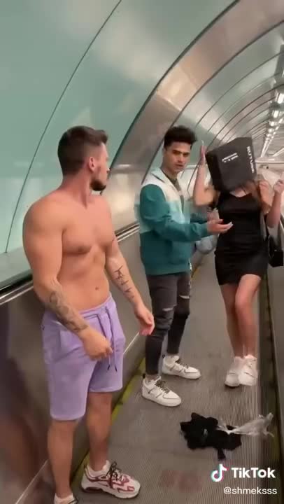 #Shmeksss SHMEKSSS Pranks | New and Latest Pranks | Hot Body Builder Viral and Funny Videos part 5