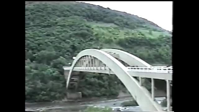 Daring Bridge Bike Ride