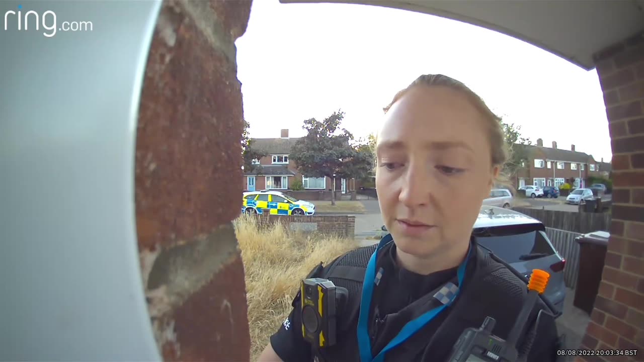 Essex Police Officer Goes Above and Beyond, Ensuring Safety and Support Through Tough Times