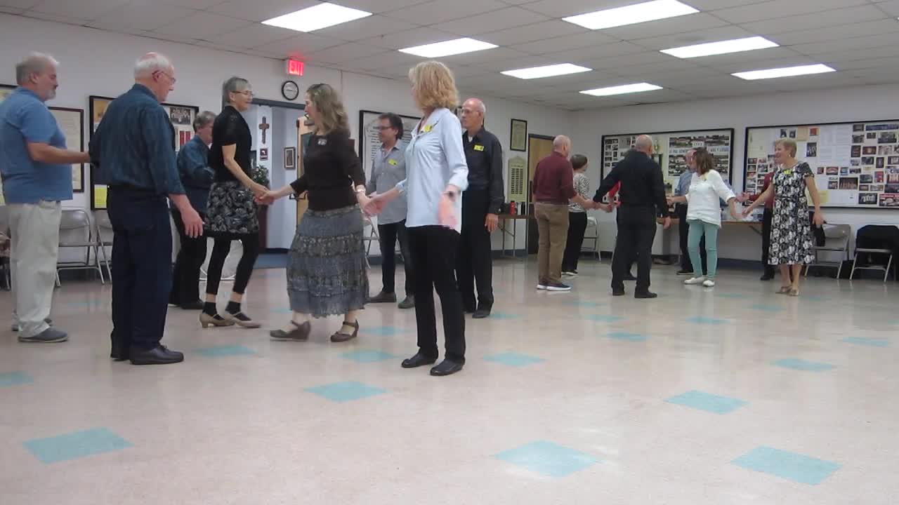 85 DAYLE HODGE SQUARE DANCE PATTER