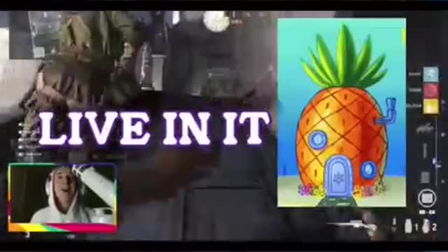 COD lobby calling a pizza restaurant 🤣💀 credits @Floppy Productions