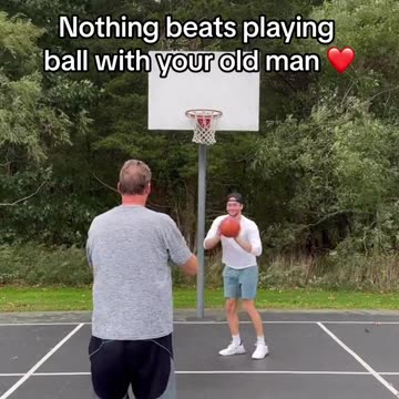 "Experience the Magic of MmmJoeMele!"