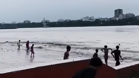 😱 Ganga river overflow