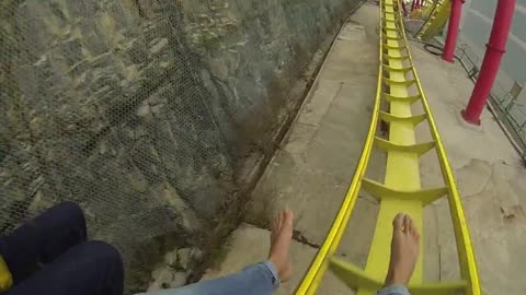 This girls screaming is just to much!!