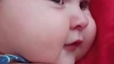 Funny baby (nice video )