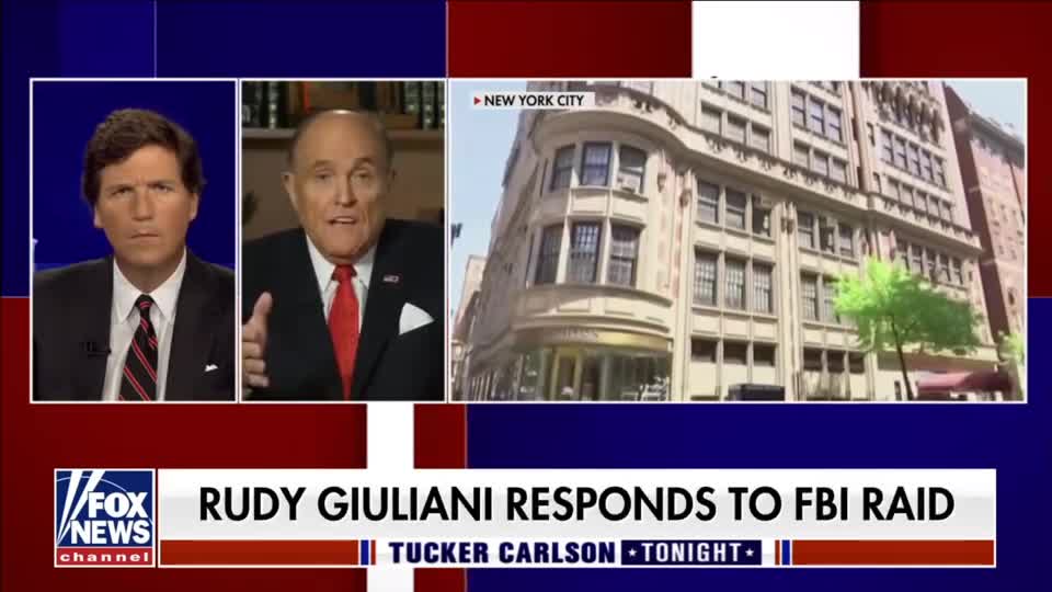 ❓Why did the FBI NOT take Hunter Bidens Hardrive in Guilliani Raid😎