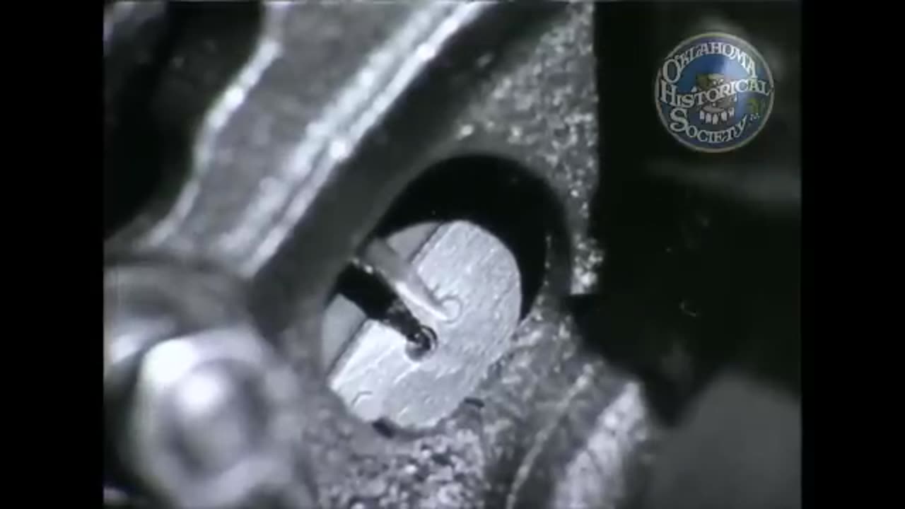 AUTOMOTIVE TROUBLESHOOTING Classic WW2 Training Film 1942
