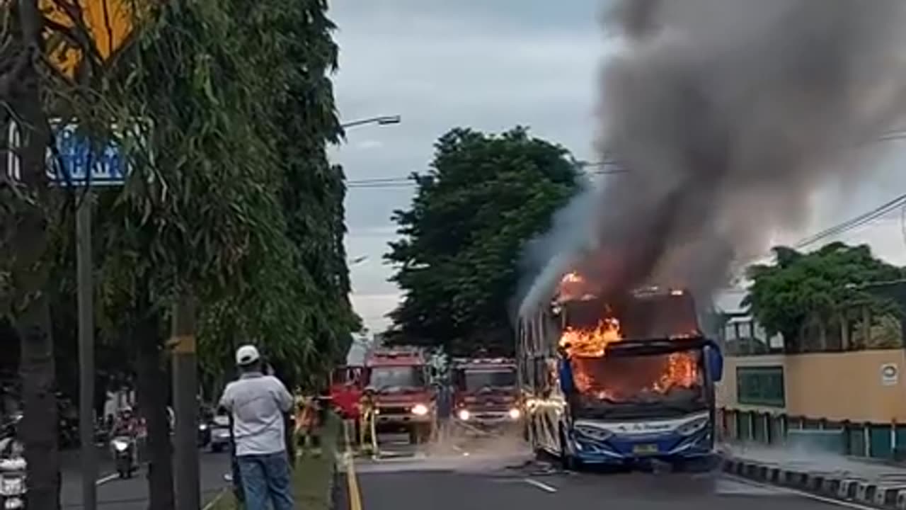 the bus caught fire