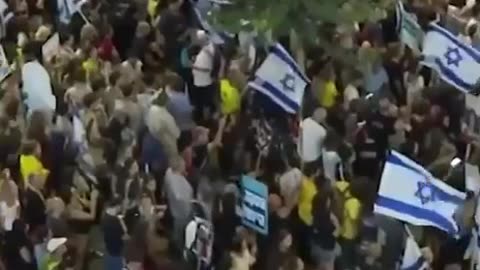 Tel Aviv | Thousands Rally Against Netanyahu & Call For His Resignation