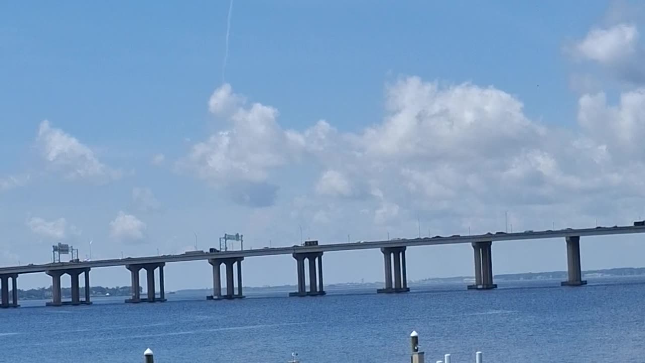 St John's River ~ JAX FLA Chemtrail