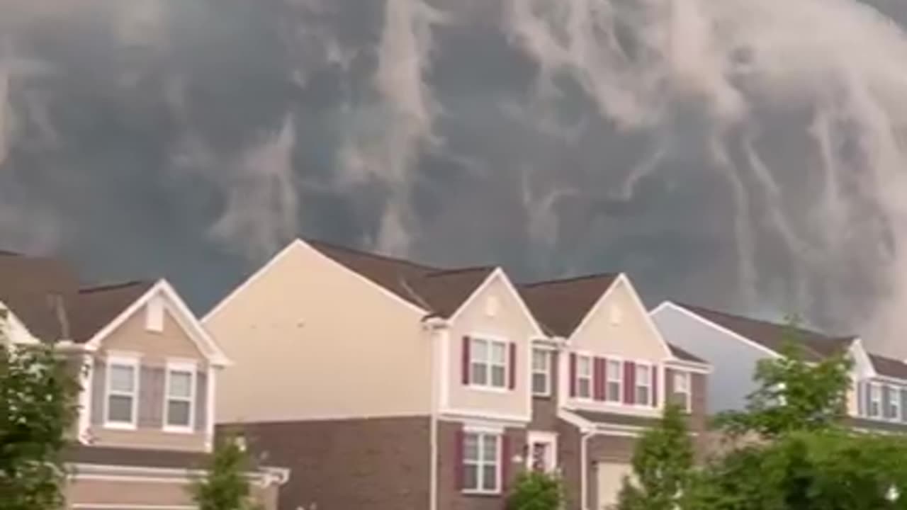 Tsunami like clouds!