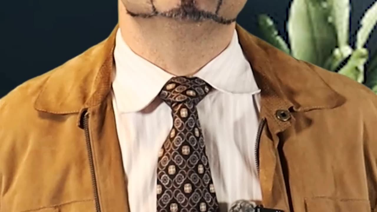 حركات اليد الإيطالية! هذا يعني "تحية لزملائك"