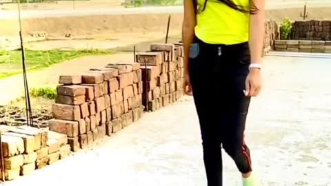 Girl attitude bhojpuri video dance