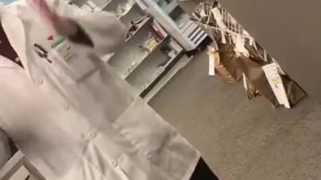 Chemist questioned about vaccine efficacy