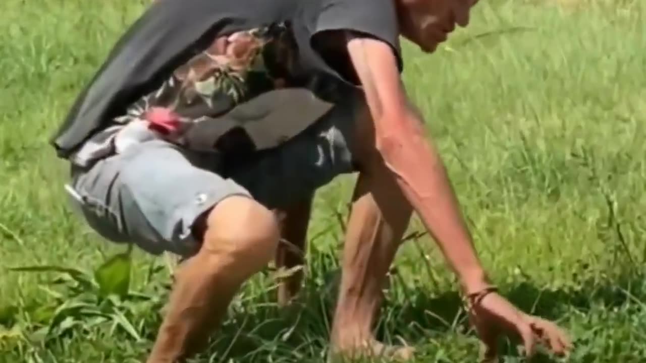 DRUNK GUY