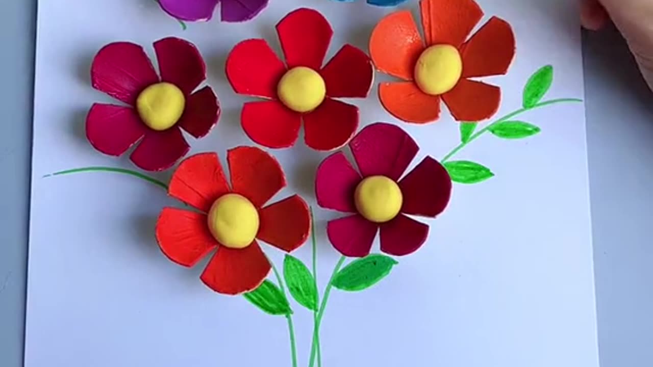 Easy DIY Flower Craft Using Egg Tray #DIY #craft #handmade