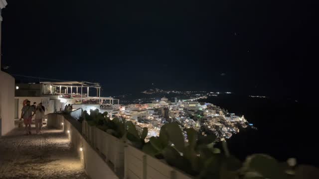 Santorini, Greece - 4K-HDR After Dark Walking Tour