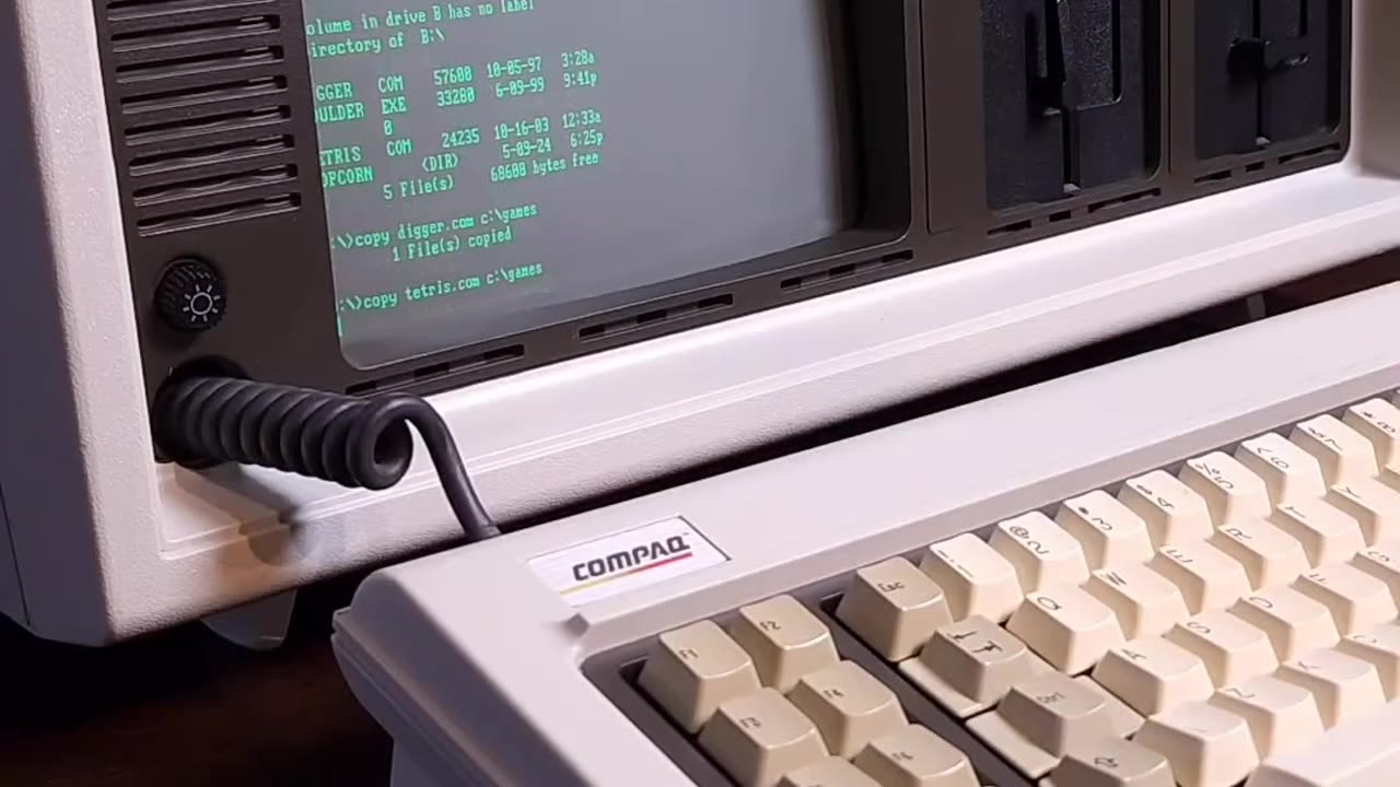 Computer jadul