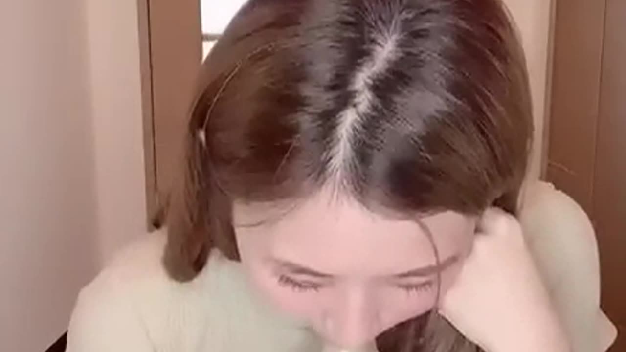 tiny asian girl sweet tooth