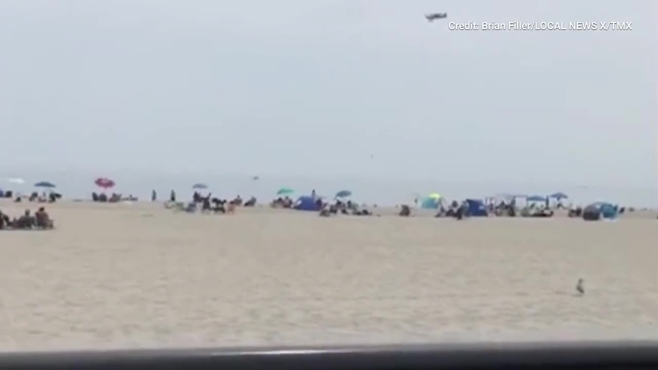 Small plane plummets into ocean on a New Hampshire beach