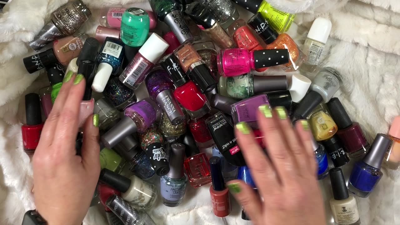 ASMR Nail Polish Rummage~Tapping *No Talking*