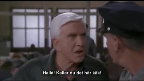 Lt. Frank Drebin - Prison Fight scene (Funny)-(Leslie Nielsen)