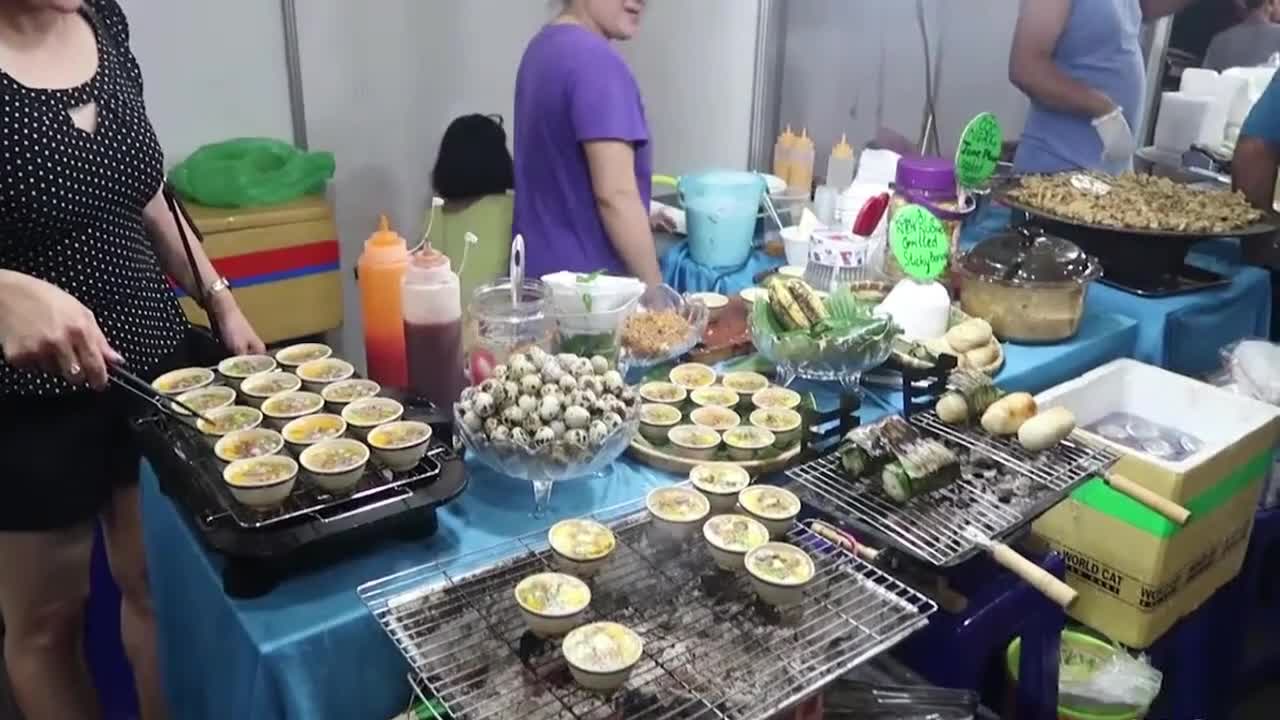 Delicious Vietnam Street Food - Quail Eggs with Squid