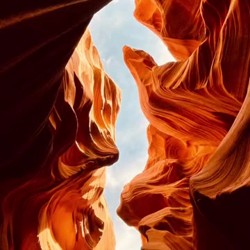 Amazing explanation of how the antelope canyon was formed