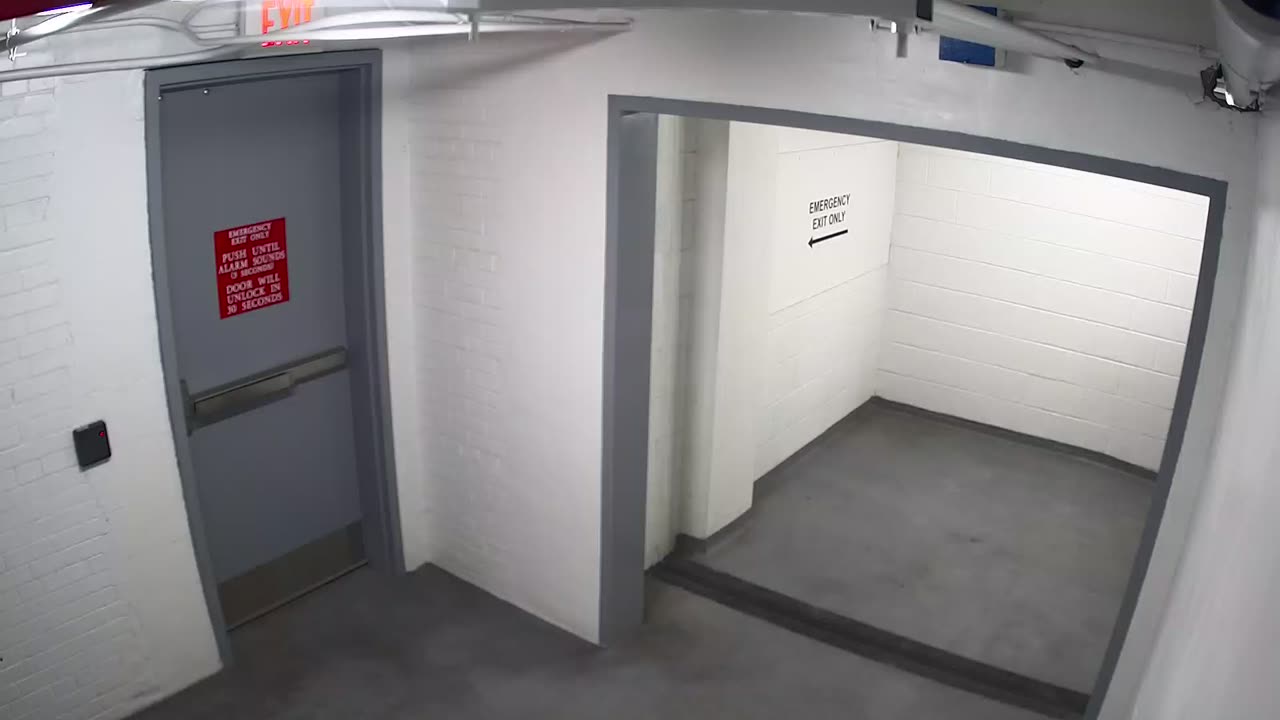 6133RHOBG2G208BLobby8_2021-01-06_10h00min01s860ms.mp4